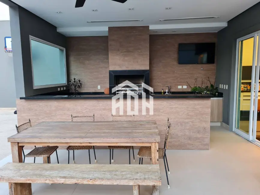 Casa com 4 quartos à venda, 525m2 em Alphaville, Santana De Parnaiba - SP - imagem 3 Foto 3 de Casa com 4 quartos à venda, 525m2 em Alphaville, Santana De Parnaiba - SP