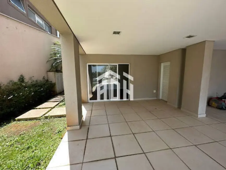 Foto 2 de Casa com 4 quartos à venda e para alugar, 570m2 em Alphaville, Santana De Parnaiba - SP