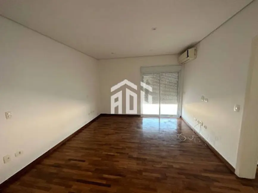 Foto 3 de Casa com 4 quartos à venda e para alugar, 570m2 em Alphaville, Santana De Parnaiba - SP