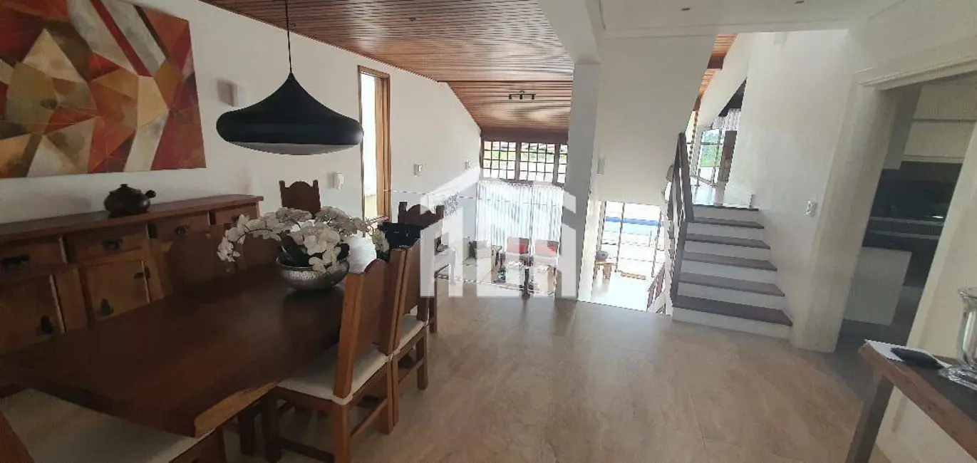Foto 9 de Casa com 3 quartos à venda, 360m2 em Alphaville, Santana De Parnaiba - SP