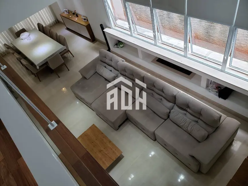 Foto 3 de Casa com 5 quartos à venda, 501m2 em Barueri - SP