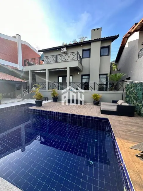 Casa com 5 quartos à venda, 480m2 em Alphaville, Santana De Parnaiba - SP - imagem 1 Foto 1 de Casa com 5 quartos à venda, 480m2 em Alphaville, Santana De Parnaiba - SP