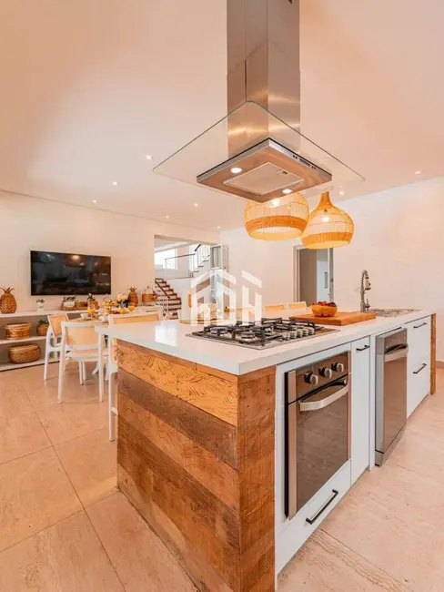 Foto 8 de Casa com 4 quartos à venda, 1000m2 em Barueri - SP