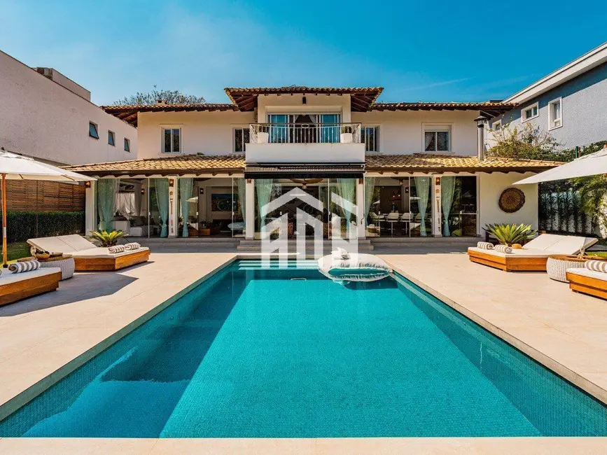 Foto 2 de Casa com 4 quartos à venda, 1000m2 em Barueri - SP