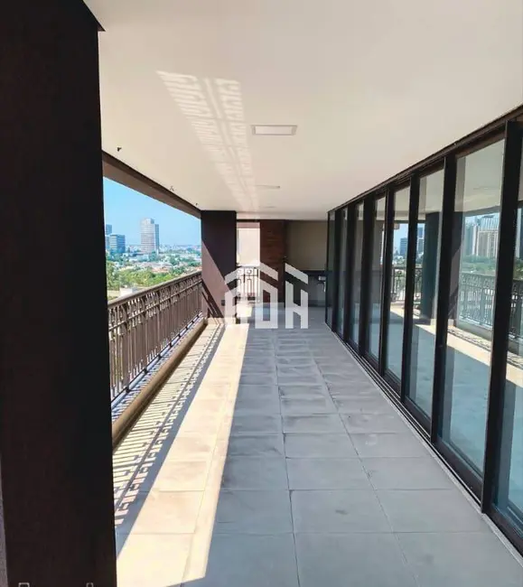 Foto 3 de Apartamento com 3 quartos à venda, 410m2 em Barueri - SP