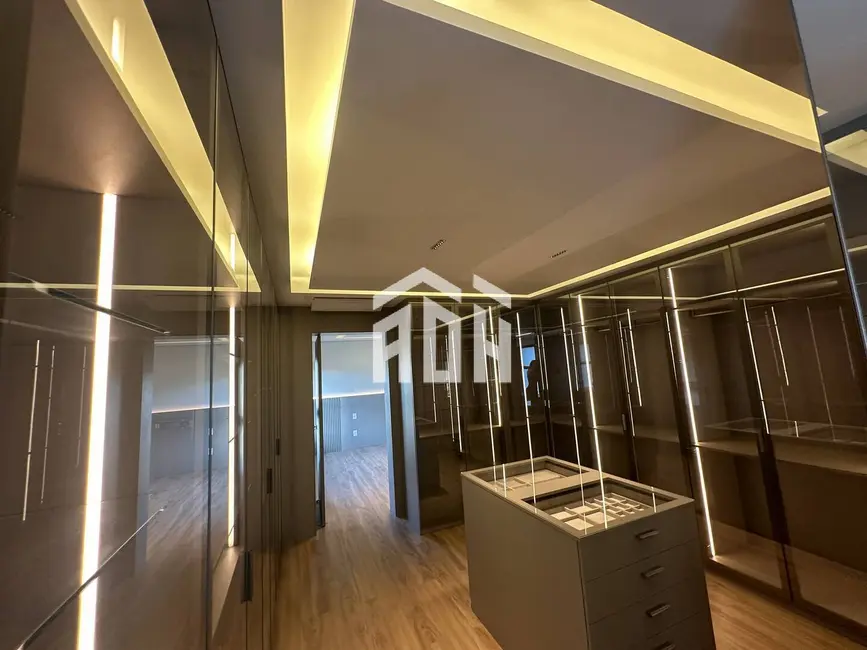 Foto 4 de Apartamento com 4 quartos para alugar, 360m2 em Barueri - SP