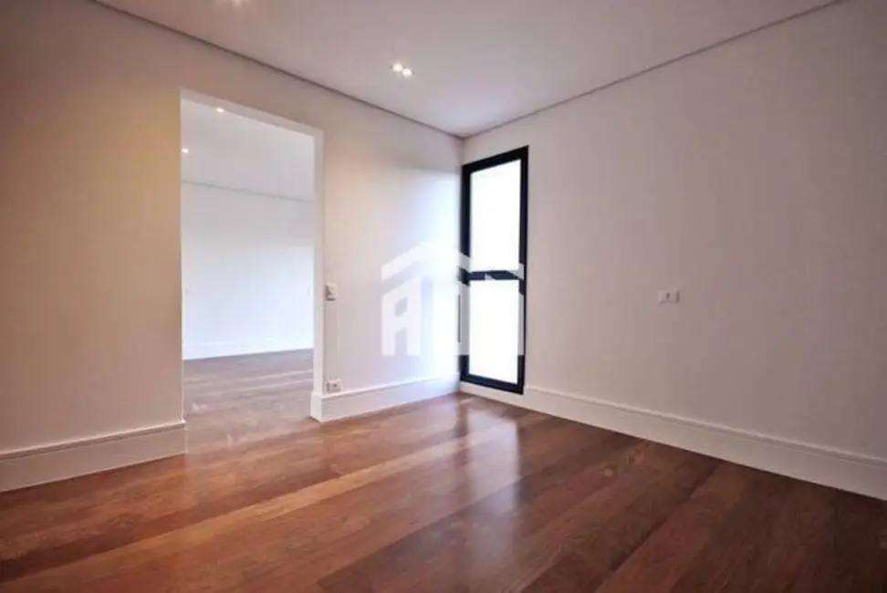 Casa com 4 quartos à venda, 498m2 em Alphaville, Santana De Parnaiba - SP - imagem 8 Foto 8 de Casa com 4 quartos à venda, 498m2 em Alphaville, Santana De Parnaiba - SP