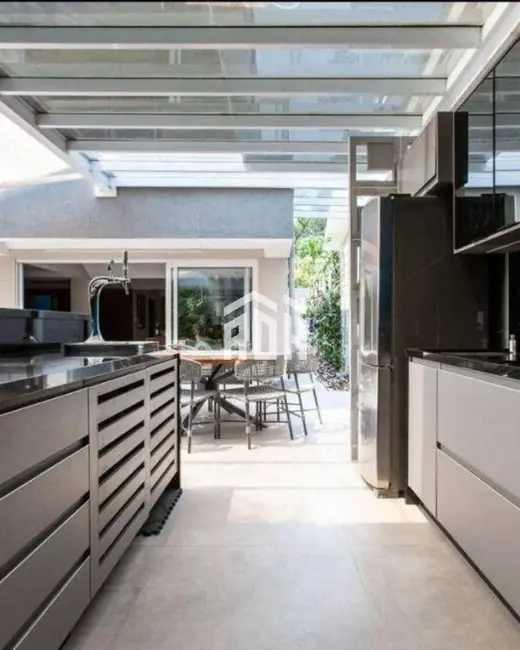 Casa com 3 quartos à venda, 383m2 em Alphaville, Santana De Parnaiba - SP - imagem 6 Foto 6 de Casa com 3 quartos à venda, 383m2 em Alphaville, Santana De Parnaiba - SP