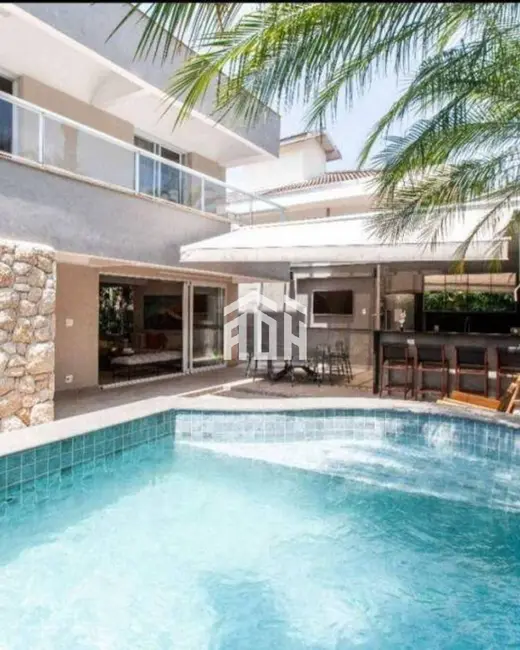 Casa com 3 quartos à venda, 383m2 em Alphaville, Santana De Parnaiba - SP - imagem 4 Foto 4 de Casa com 3 quartos à venda, 383m2 em Alphaville, Santana De Parnaiba - SP