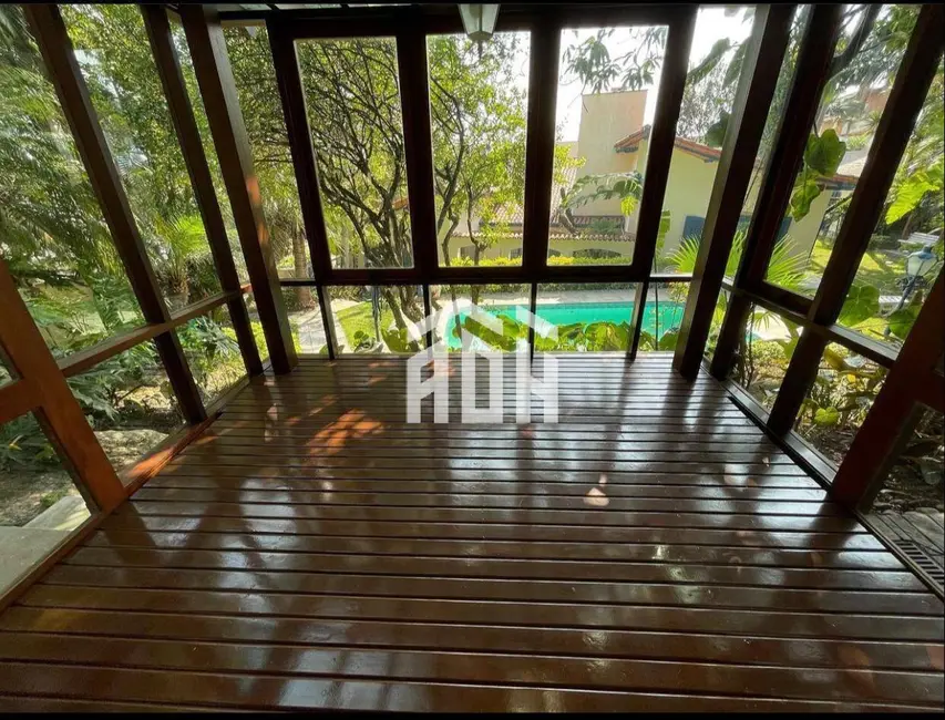 Casa com 3 quartos à venda, 1113m2 em Alphaville, Santana De Parnaiba - SP - imagem 2 Foto 2 de Casa com 3 quartos à venda, 1113m2 em Alphaville, Santana De Parnaiba - SP