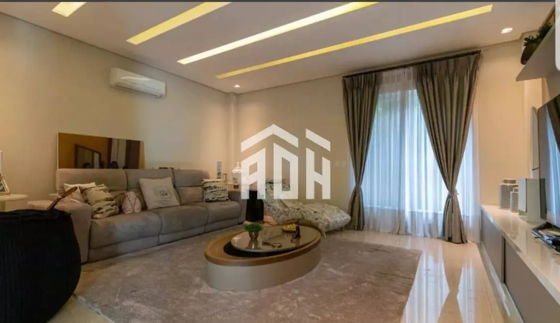 Casa com 5 quartos à venda e para alugar, 835m2 em Alphaville, Santana De Parnaiba - SP - imagem 6 Foto 6 de Casa com 5 quartos à venda e para alugar, 835m2 em Alphaville, Santana De Parnaiba - SP