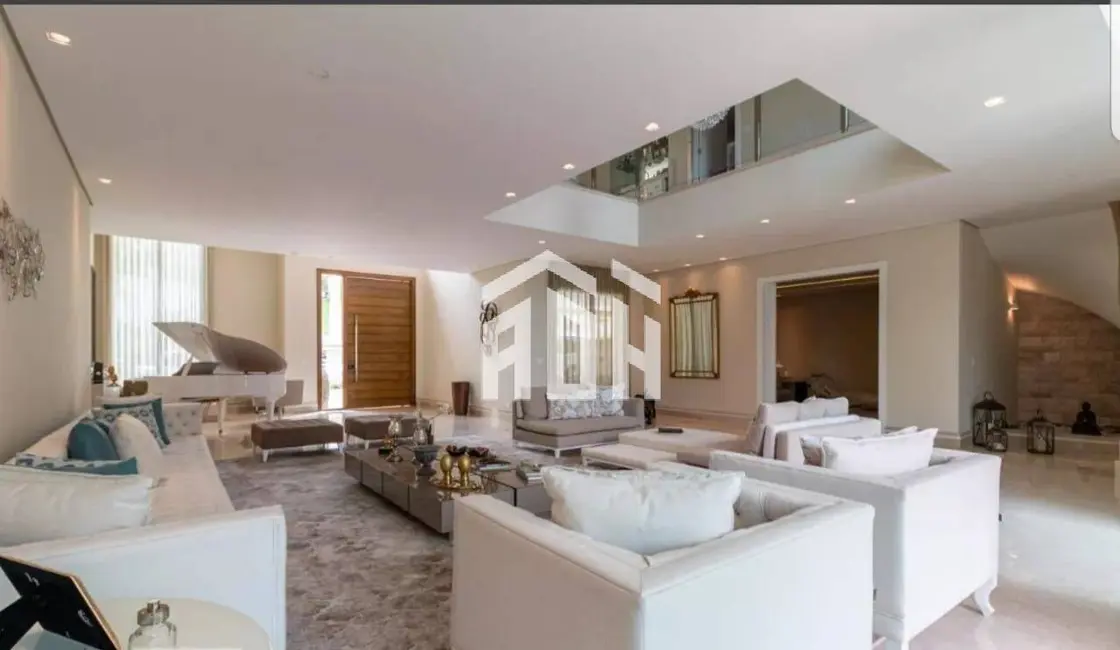 Casa com 5 quartos à venda e para alugar, 835m2 em Alphaville, Santana De Parnaiba - SP - imagem 4 Foto 4 de Casa com 5 quartos à venda e para alugar, 835m2 em Alphaville, Santana De Parnaiba - SP