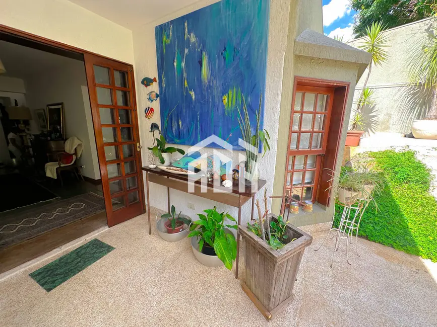 Casa com 3 quartos à venda, 360m2 em Alphaville, Santana De Parnaiba - SP - imagem 6 Foto 6 de Casa com 3 quartos à venda, 360m2 em Alphaville, Santana De Parnaiba - SP