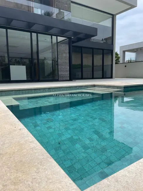 Casa com 4 quartos à venda, 560m2 em Alphaville, Santana De Parnaiba - SP - imagem 9 Foto 9 de Casa com 4 quartos à venda, 560m2 em Alphaville, Santana De Parnaiba - SP