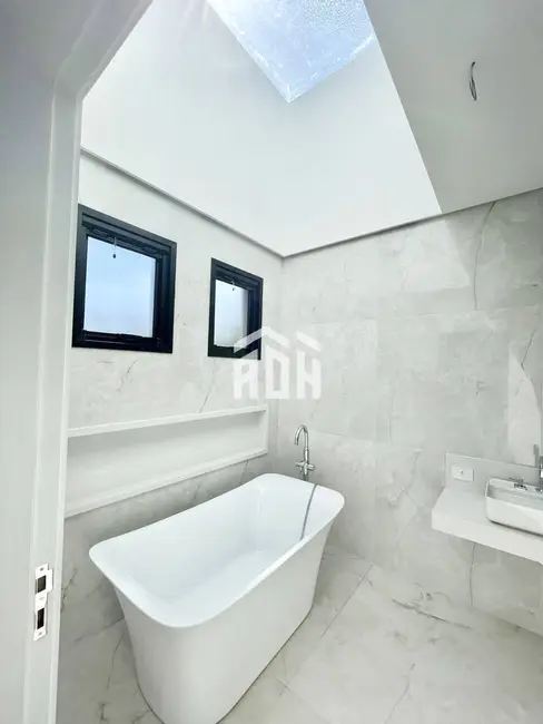 Foto 8 de Casa com 4 quartos à venda, 560m2 em Barueri - SP