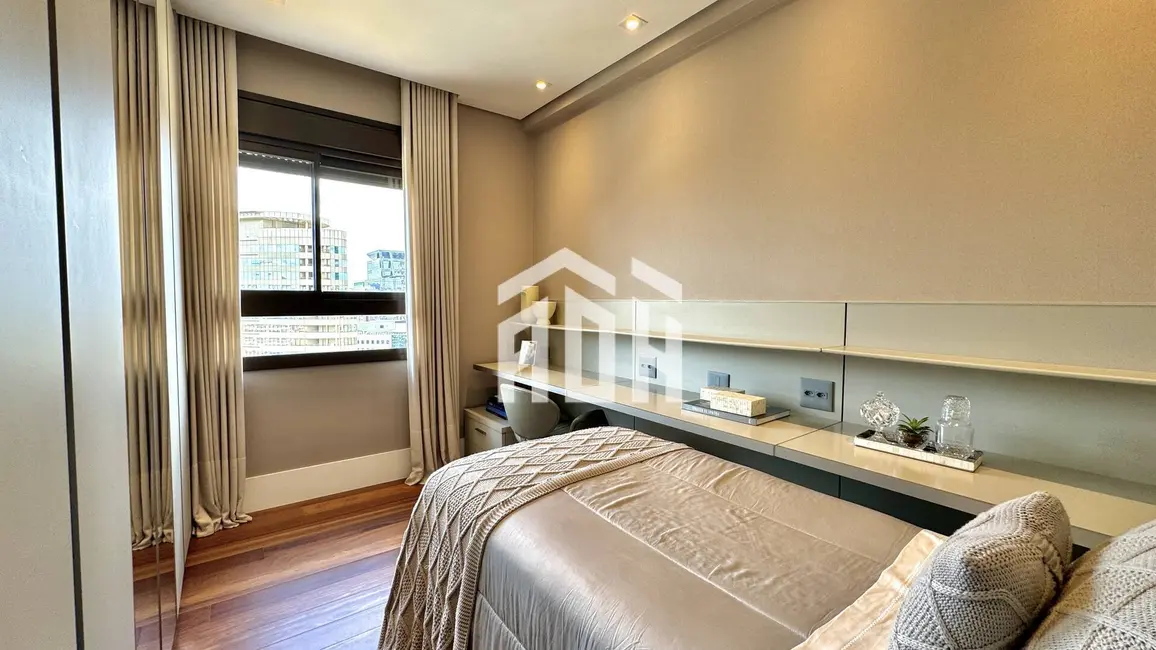 Foto 7 de Apartamento com 3 quartos à venda, 285m2 em Barueri - SP