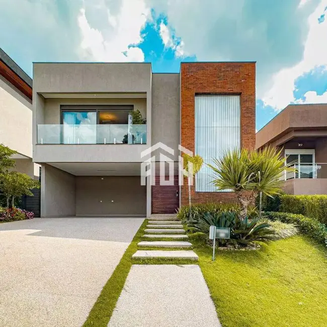 Foto 1 de Casa com 5 quartos à venda, 400m2 em Alphaville, Santana De Parnaiba - SP