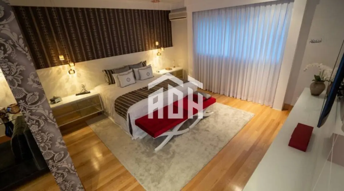 Foto 5 de Casa com 6 quartos à venda, 940m2 em Alphaville, Santana De Parnaiba - SP