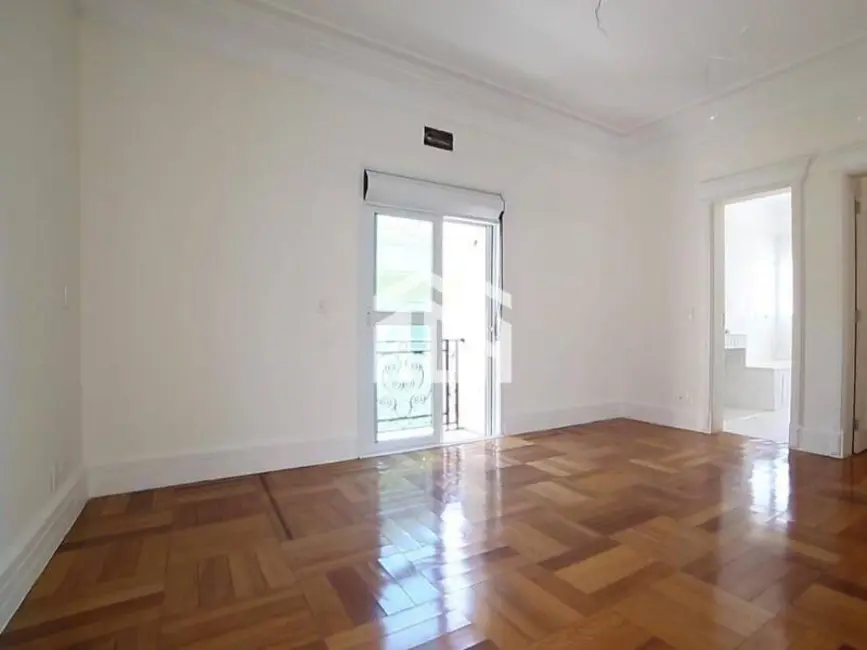Casa com 4 quartos à venda, 800m2 em Alphaville, Santana De Parnaiba - SP - imagem 5 Foto 5 de Casa com 4 quartos à venda, 800m2 em Alphaville, Santana De Parnaiba - SP