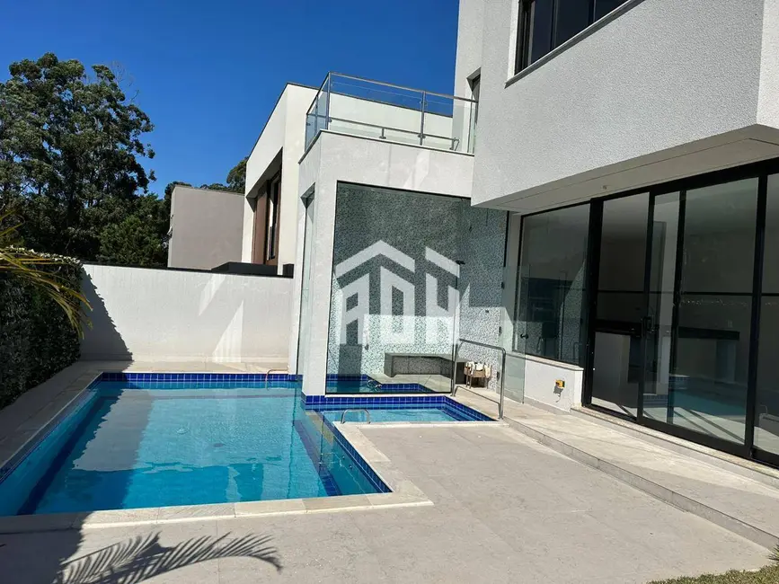 Foto 3 de Casa com 4 quartos à venda, 420m2 em Barueri - SP