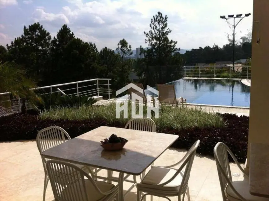 Foto 2 de Casa com 4 quartos à venda, 1500m2 em Barueri - SP