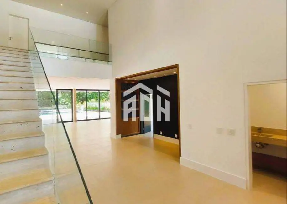 Foto 6 de Casa com 5 quartos à venda, 680m2 em Barueri - SP