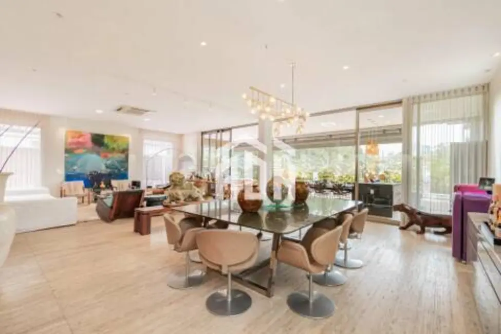 Foto 3 de Casa com 5 quartos à venda, 591m2 em Barueri - SP