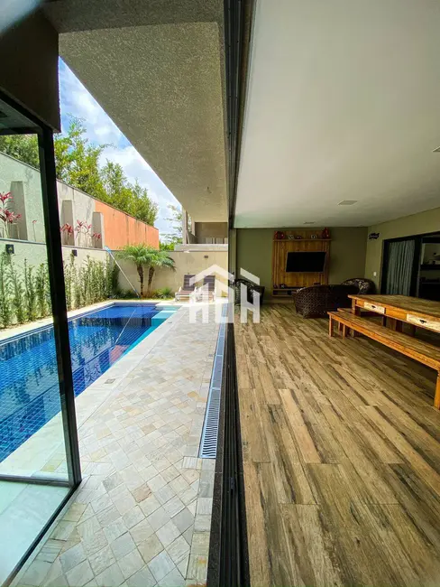 Casa com 5 quartos à venda, 450m2 em Alphaville, Santana De Parnaiba - SP - imagem 7 Foto 7 de Casa com 5 quartos à venda, 450m2 em Alphaville, Santana De Parnaiba - SP