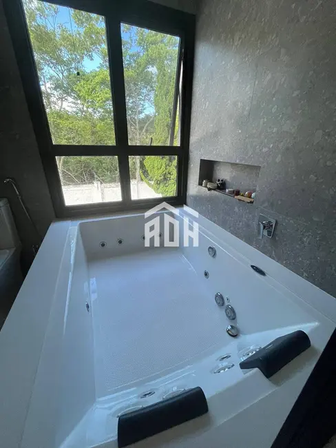 Casa com 5 quartos à venda, 420m2 em Alphaville, Santana De Parnaiba - SP - imagem 7 Foto 7 de Casa com 5 quartos à venda, 420m2 em Alphaville, Santana De Parnaiba - SP