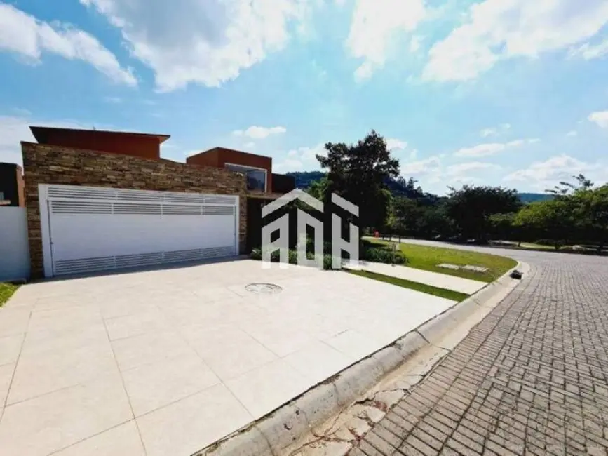 Foto 1 de Casa com 5 quartos à venda e para alugar, 1563m2 em Alphaville, Santana De Parnaiba - SP