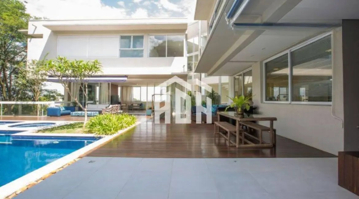 Casa com 4 quartos à venda, 851m2 em Alphaville, Santana De Parnaiba - SP - imagem 5 Foto 5 de Casa com 4 quartos à venda, 851m2 em Alphaville, Santana De Parnaiba - SP