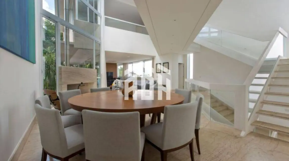Casa com 4 quartos à venda, 851m2 em Alphaville, Santana De Parnaiba - SP - imagem 2 Foto 2 de Casa com 4 quartos à venda, 851m2 em Alphaville, Santana De Parnaiba - SP