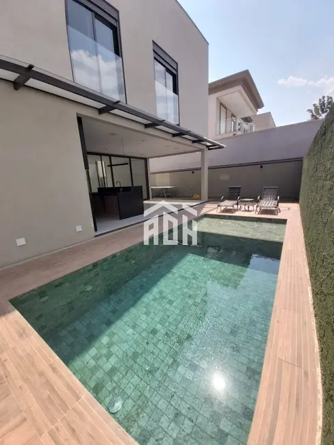 Casa com 4 quartos à venda, 441m2 em Alphaville, Santana De Parnaiba - SP - imagem 2 Foto 2 de Casa com 4 quartos à venda, 441m2 em Alphaville, Santana De Parnaiba - SP