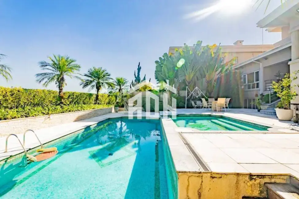 Casa com 4 quartos à venda, 1000m2 em Alphaville, Santana De Parnaiba - SP - imagem 4 Foto 4 de Casa com 4 quartos à venda, 1000m2 em Alphaville, Santana De Parnaiba - SP