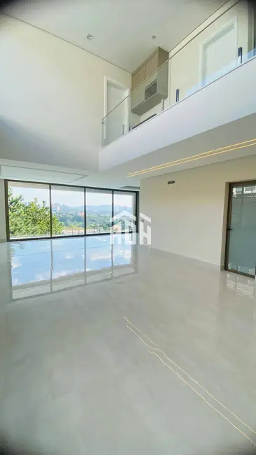 Foto 6 de Casa com 4 quartos à venda e para alugar, 532m2 em Barueri - SP