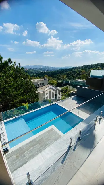 Foto 9 de Casa com 4 quartos à venda e para alugar, 532m2 em Barueri - SP