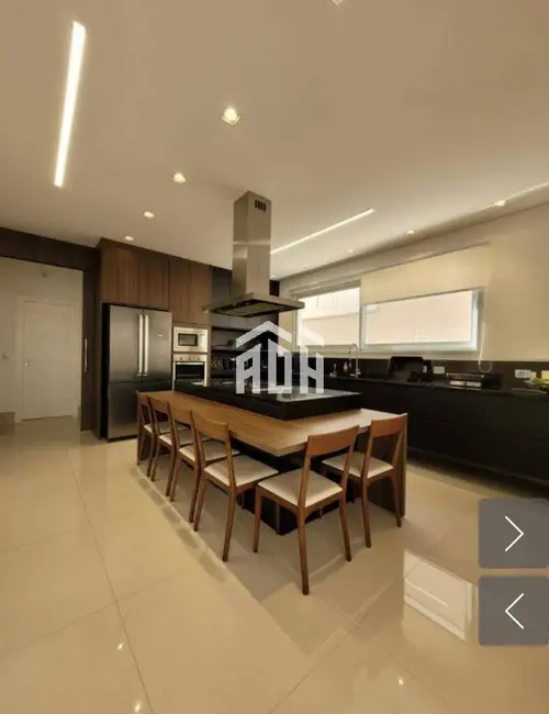 Casa com 4 quartos à venda, 414m2 em Alphaville, Santana De Parnaiba - SP - imagem 8 Foto 8 de Casa com 4 quartos à venda, 414m2 em Alphaville, Santana De Parnaiba - SP