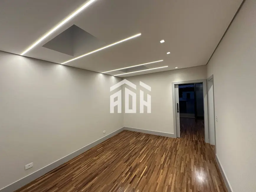 Foto 3 de Casa com 4 quartos à venda, 500m2 em Alphaville, Santana De Parnaiba - SP