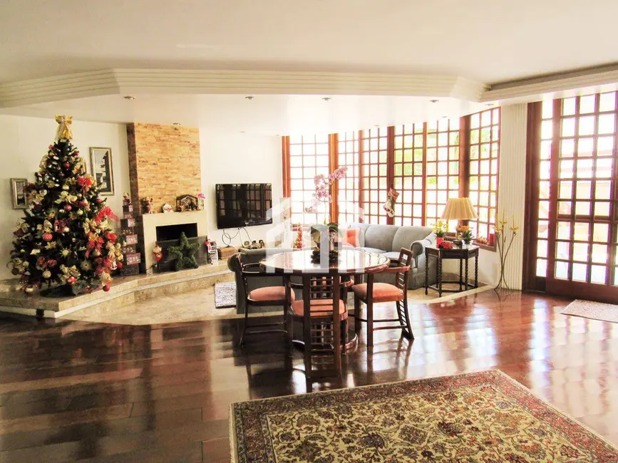 Foto 2 de Casa com 4 quartos à venda, 530m2 em Barueri - SP