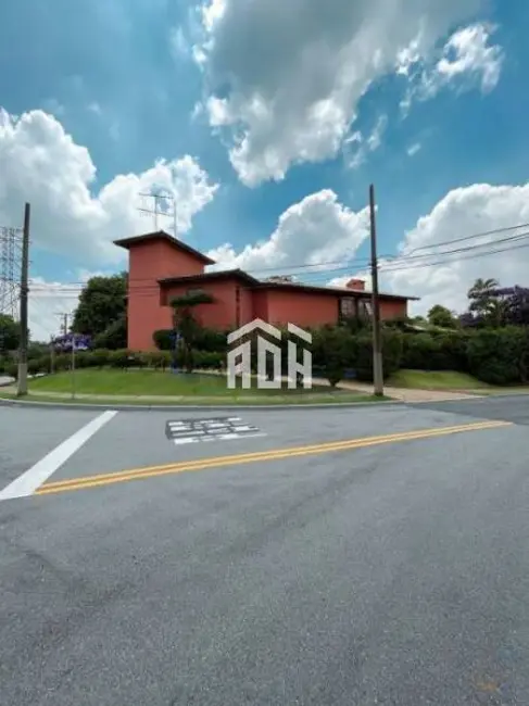 Foto 2 de Casa com 5 quartos à venda, 1870m2 em Barueri - SP