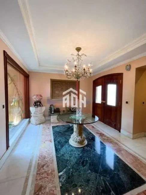 Foto 4 de Casa com 5 quartos à venda, 1870m2 em Barueri - SP