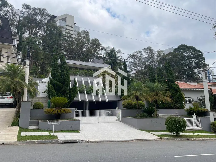 Casa com 4 quartos à venda, 1160m2 em Barueri - SP - imagem 8 Foto 8 de Casa com 4 quartos à venda, 1160m2 em Barueri - SP