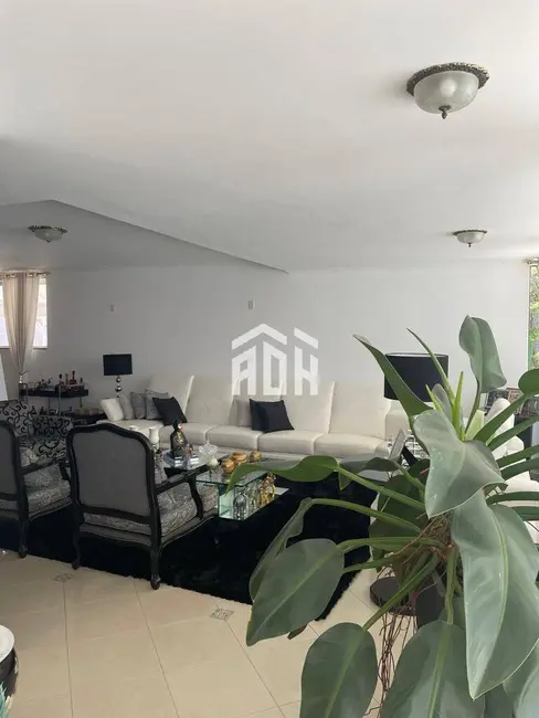 Casa com 4 quartos à venda, 1160m2 em Barueri - SP - imagem 9 Foto 9 de Casa com 4 quartos à venda, 1160m2 em Barueri - SP