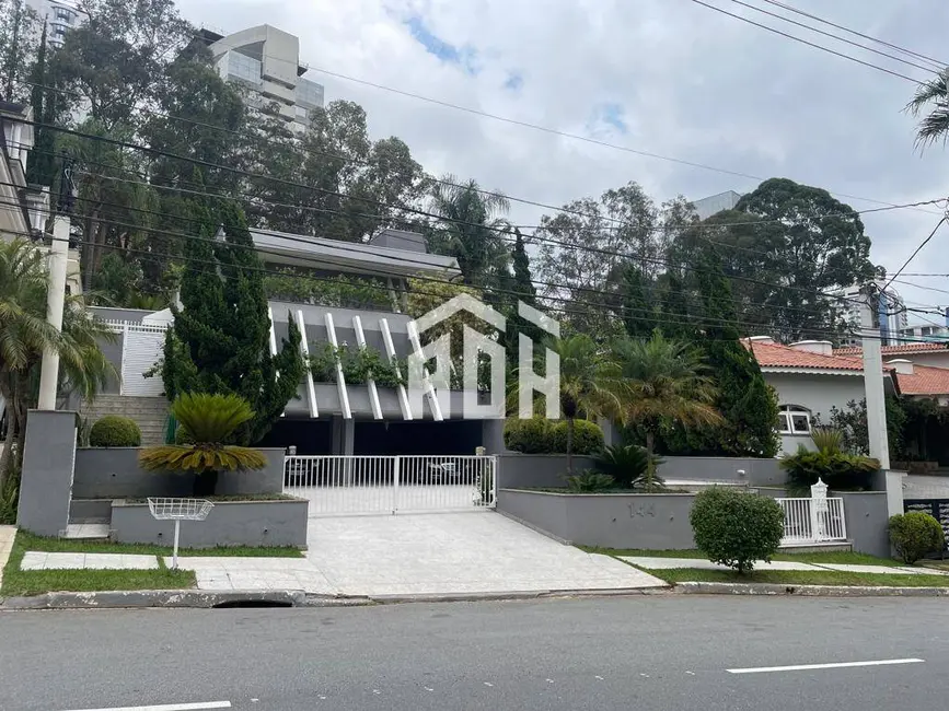 Casa com 4 quartos à venda, 1160m2 em Barueri - SP - imagem 3 Foto 3 de Casa com 4 quartos à venda, 1160m2 em Barueri - SP