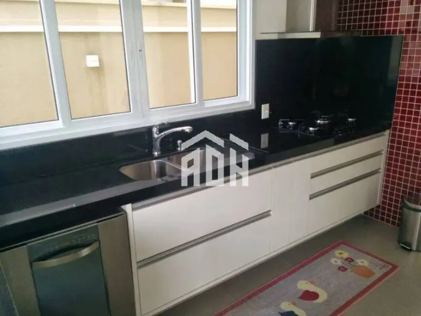 Casa com 3 quartos à venda, 420m2 em Barueri - SP - imagem 9 Foto 9 de Casa com 3 quartos à venda, 420m2 em Barueri - SP