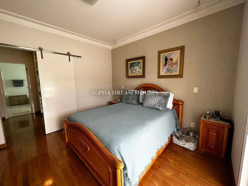 Casa com 3 quartos à venda, 306m2 em Alphaville, Santana De Parnaiba - SP - imagem 5 Foto 5 de Casa com 3 quartos à venda, 306m2 em Alphaville, Santana De Parnaiba - SP