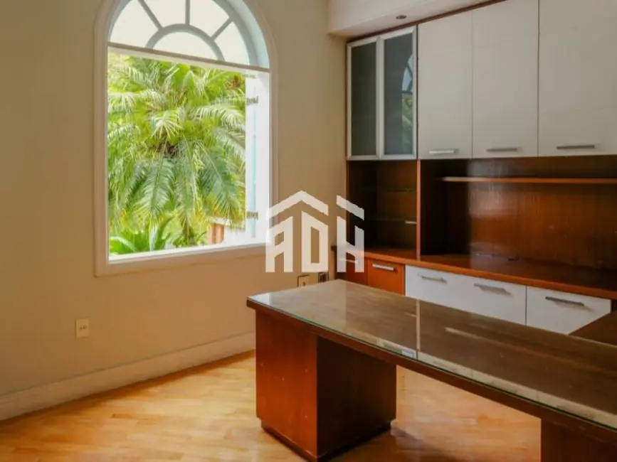 Foto 4 de Casa com 5 quartos à venda e para alugar, 570m2 em Barueri - SP