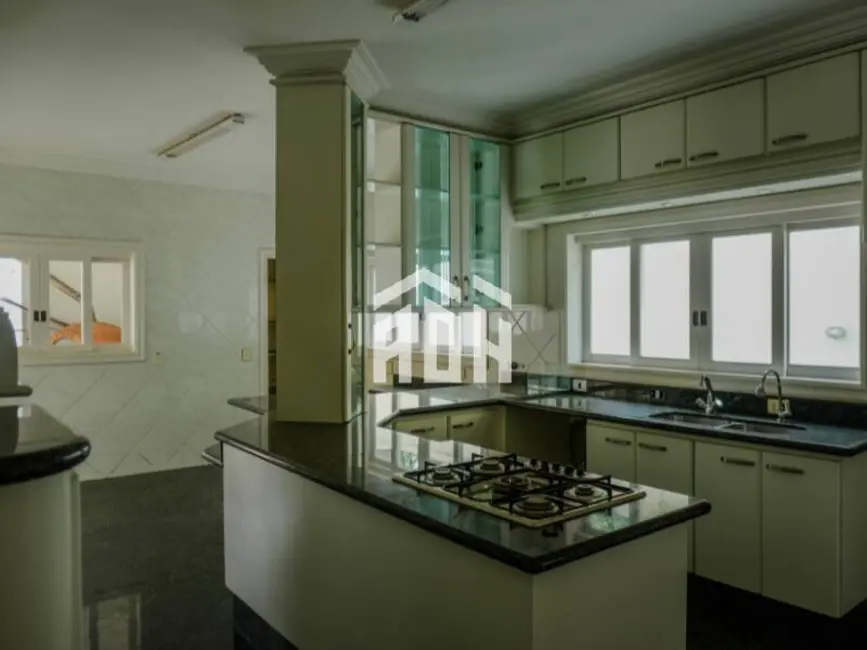 Foto 5 de Casa com 5 quartos à venda e para alugar, 570m2 em Barueri - SP