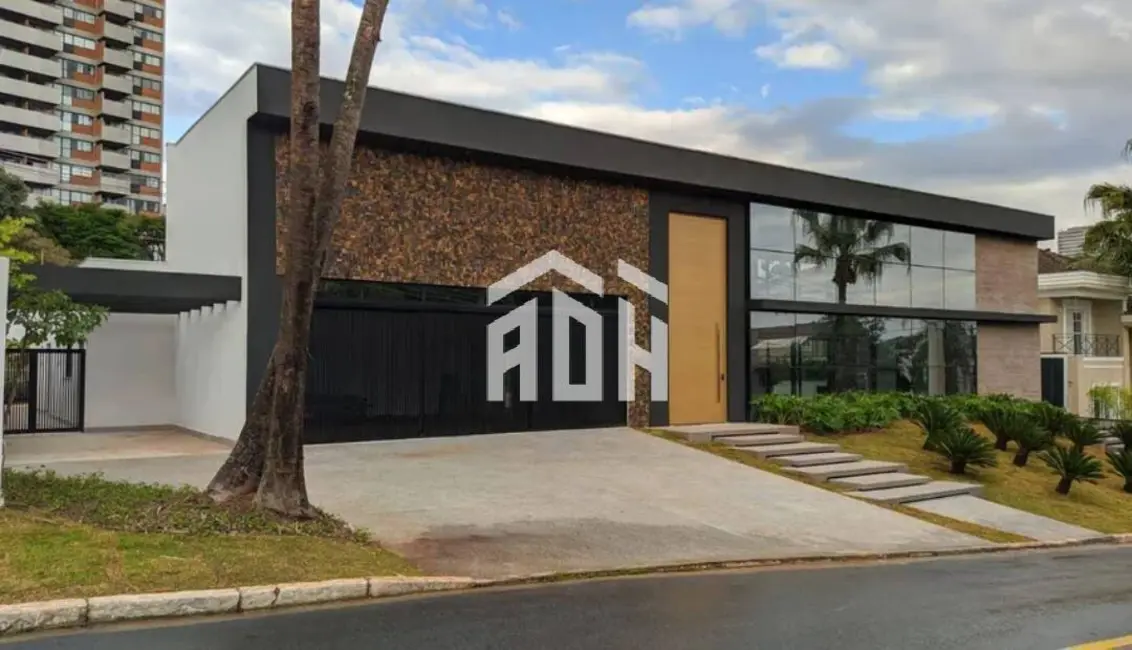 Foto 1 de Casa com 4 quartos à venda, 1120m2 em Barueri - SP