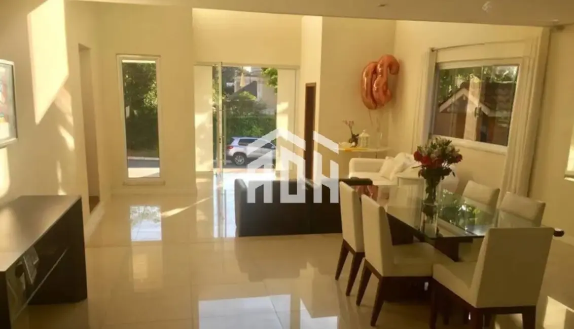 Foto 6 de Casa com 4 quartos à venda, 560m2 em Barueri - SP